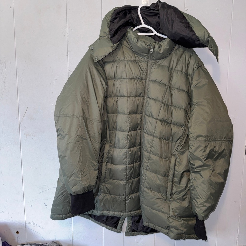 Swiss Tech women 3X Olive Green Hooded Puffer Jacket Quilted Parka